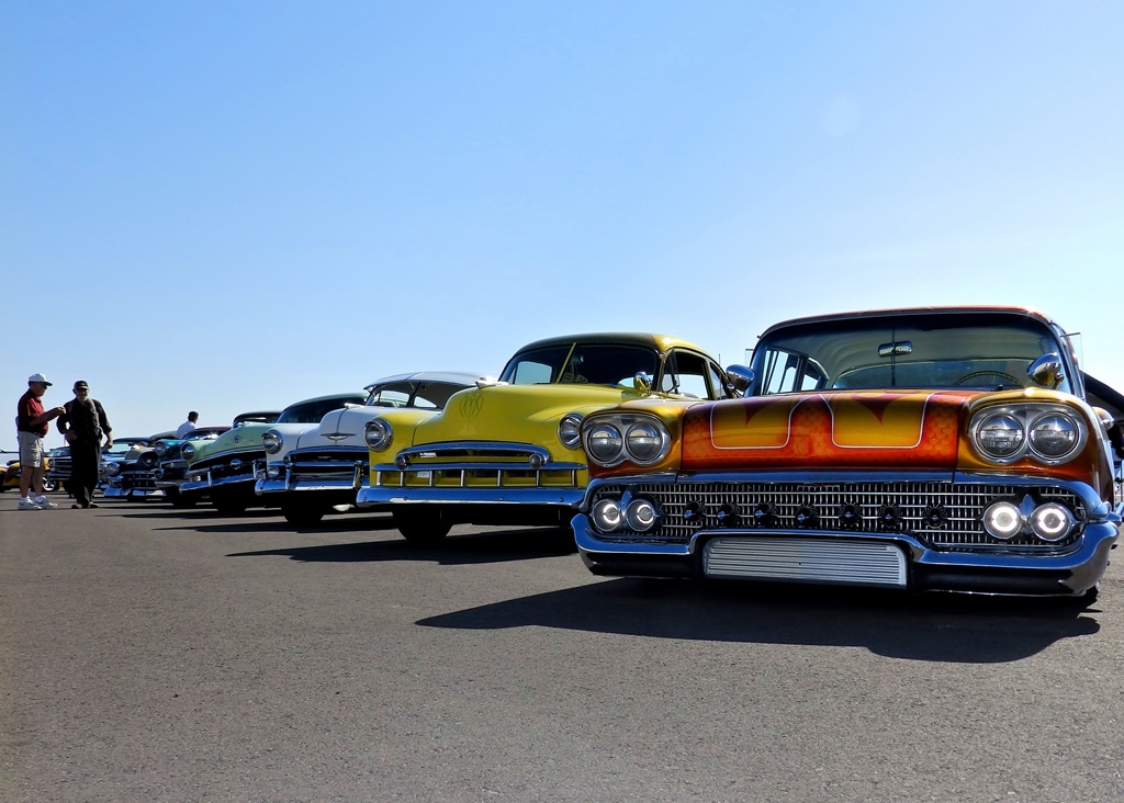 Low Rider Parade - Bombardiers